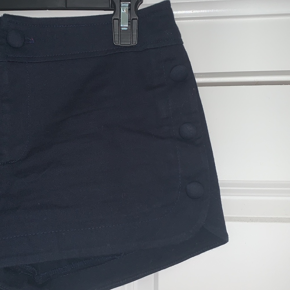 Pins and Needles Shorts - Picture 4 of 6